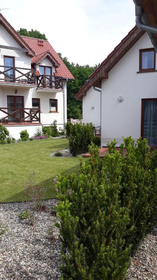 Pelikan Niechorze Bagian luar foto